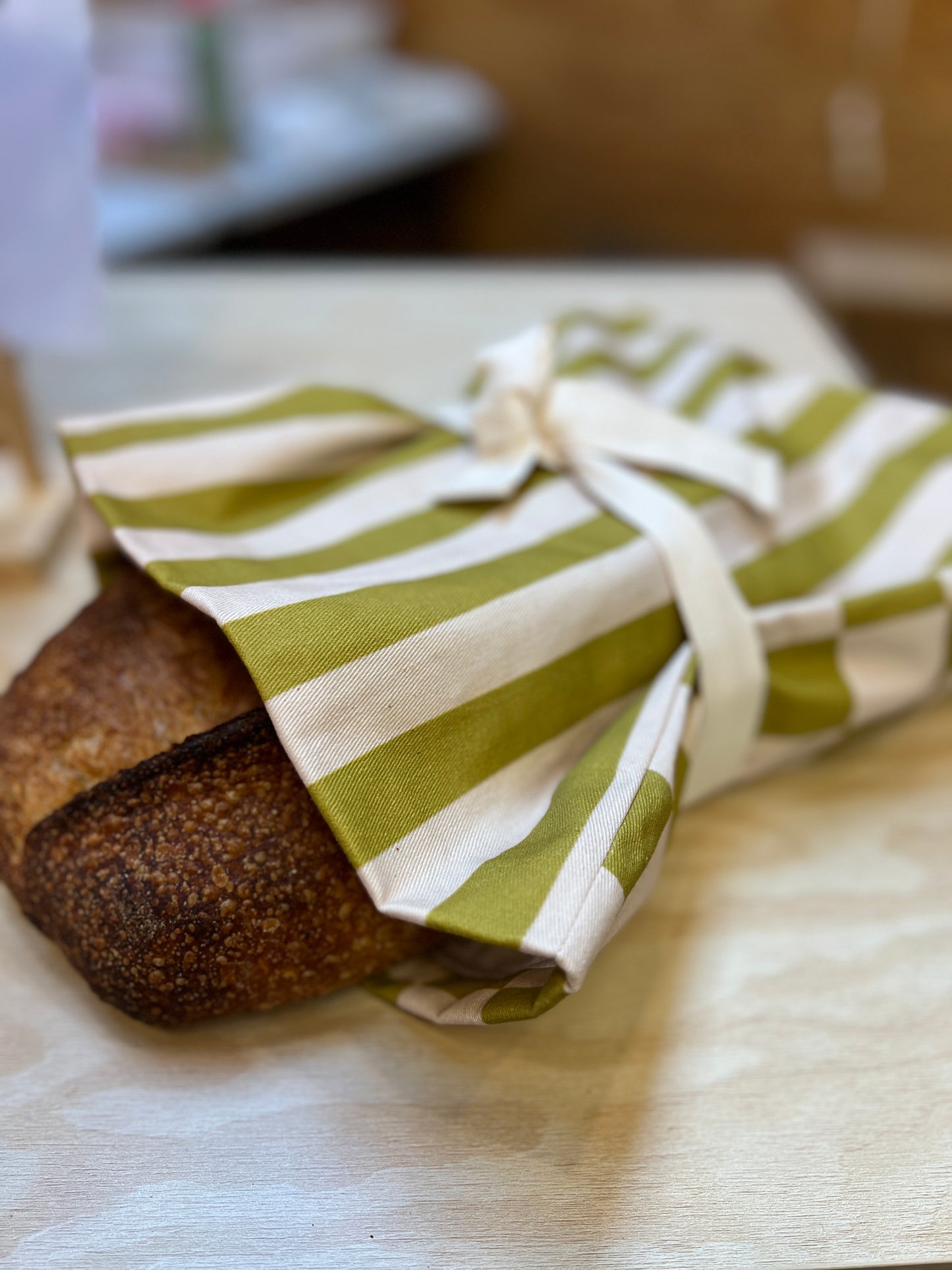 Magic Bread Bag Green